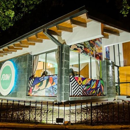 Flow San Rafael  Ngoại thất bức ảnh